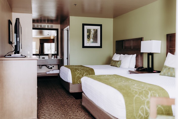 Room 12 of 34