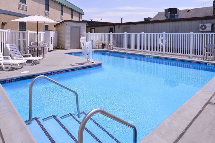 Pool 9 of 55