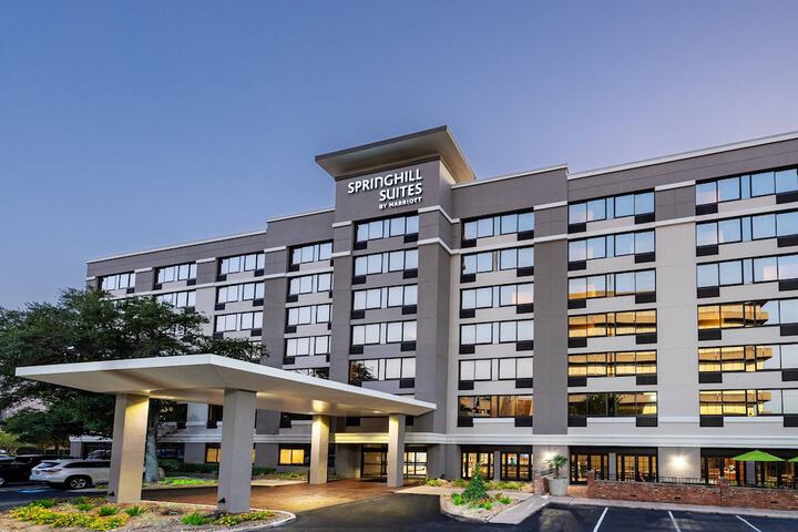 Hotel 2 of 24