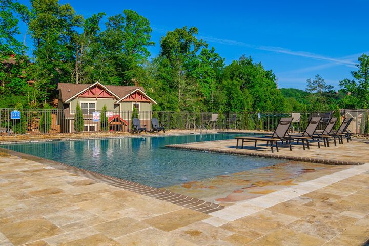 Pool 13 of 70