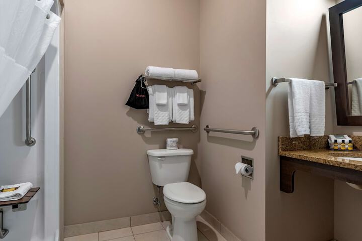 Room 13 of 42