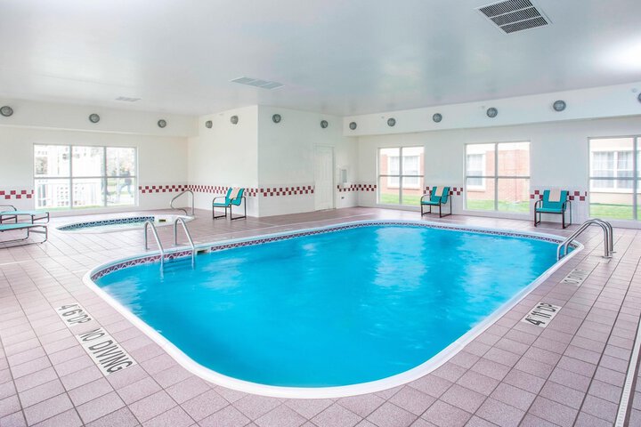Pool 4 of 22