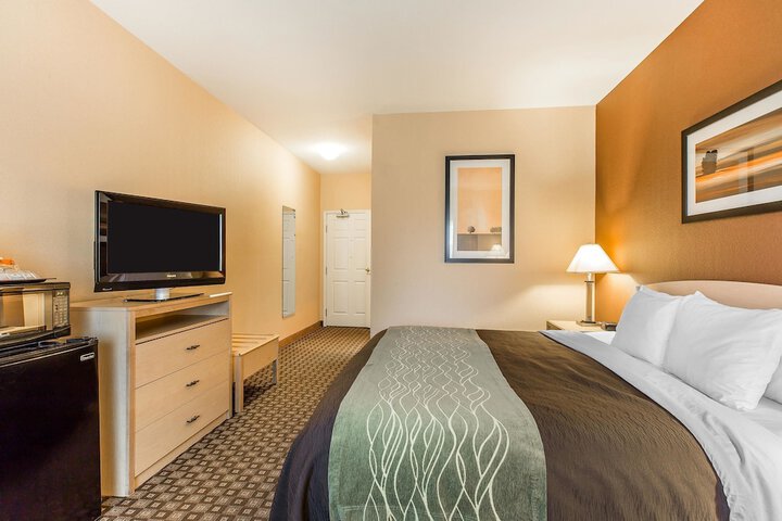 Room 15 of 32