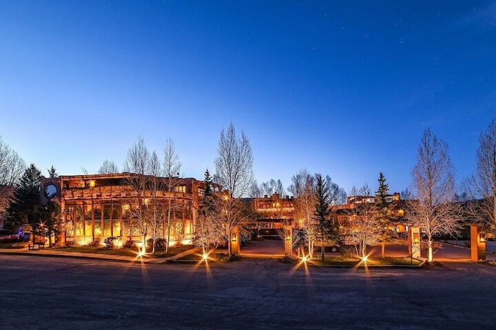 Chipeta Lodge