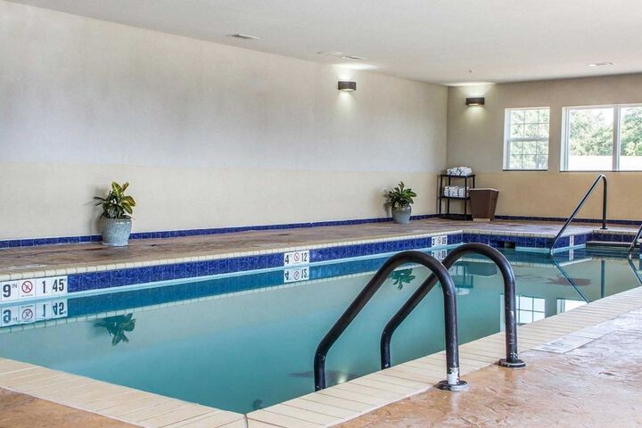 Comfort Inn & Suites Perry I-35