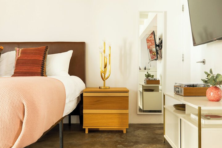 Room 21 of 91