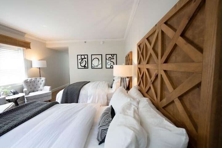 Room 13 of 17