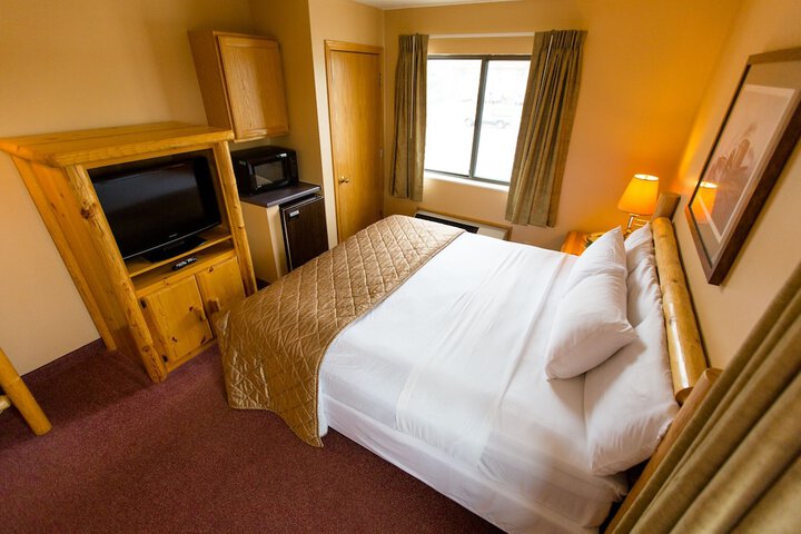 Cranberry Country Lodge