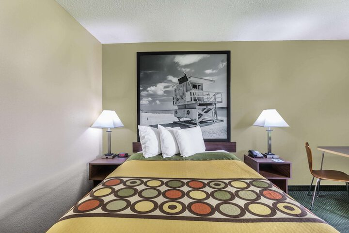 Room 29 of 67