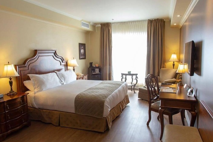 Hotel Brossard an Ascend Collection Hotel