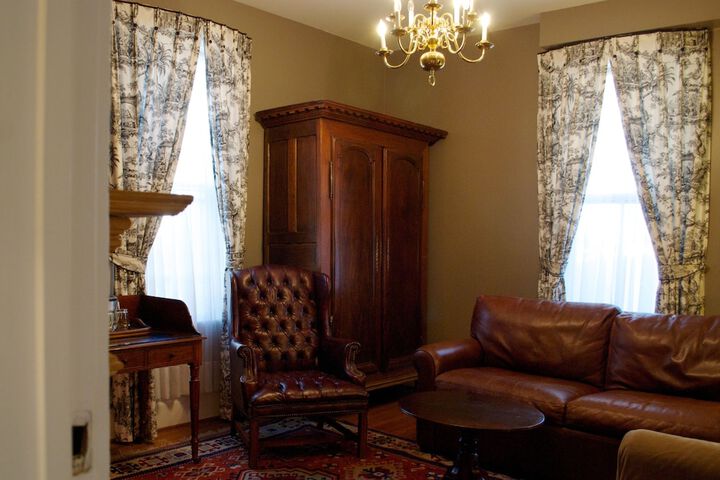 Room 37 of 57