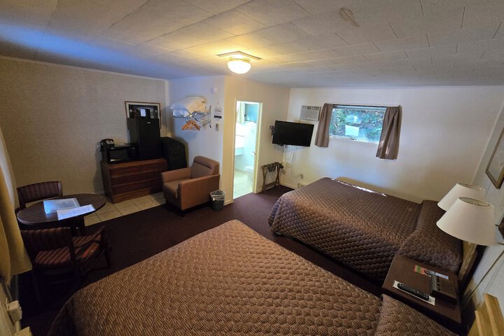 Lake View Motel