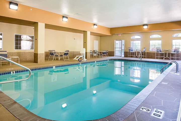 Pool 4 of 34