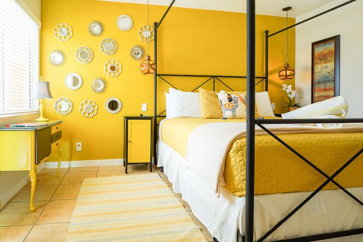 Room 20 of 42