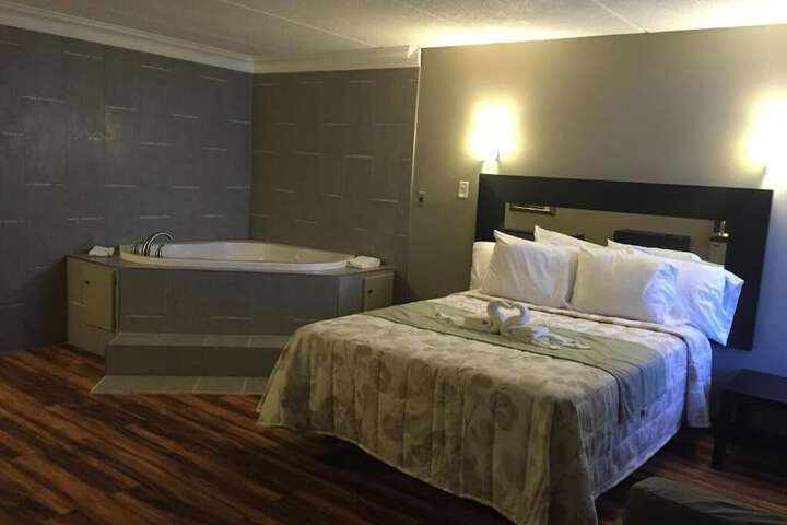 Room 31 of 39