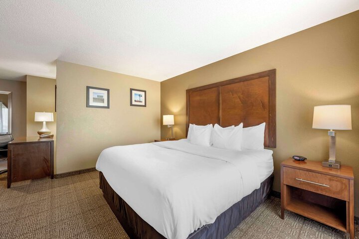 Room 18 of 42