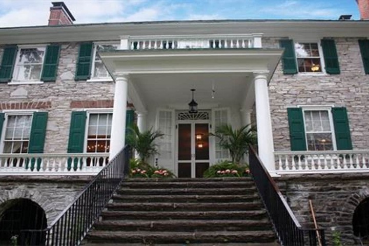 Stocks Manor Bed and Breakfast