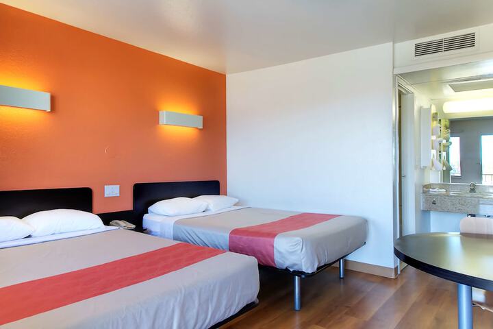 Room 19 of 23