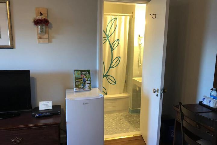 Room 63 of 135