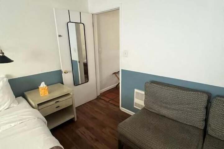 Room 75 of 155
