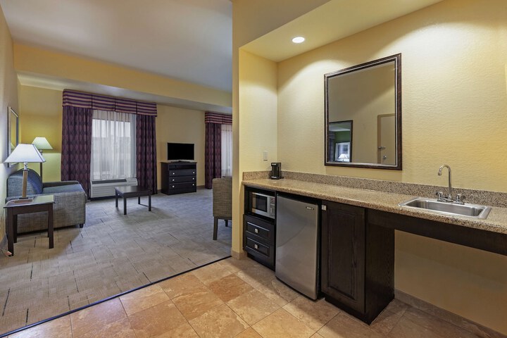 Hampton Inn & Suites Tulsa North / Owasso
