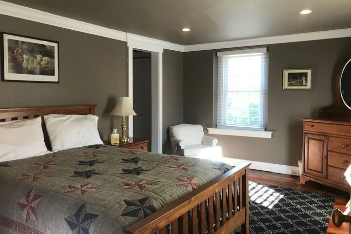 Room 60 of 64