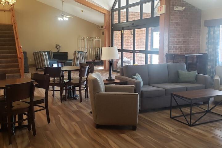 Hotel Interior 11 of 31