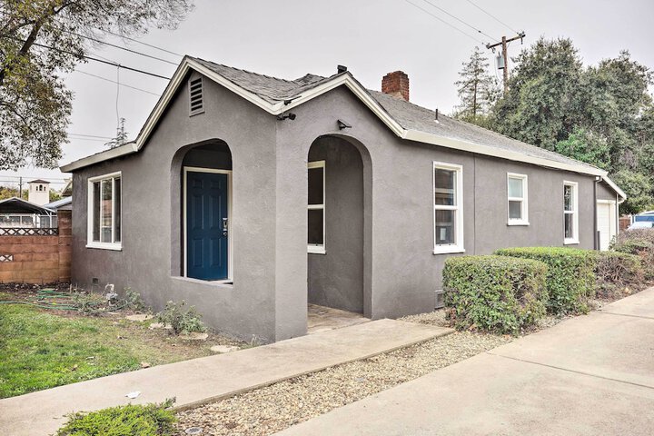 Cozy Elk Grove Home in the Heart of Old Town!