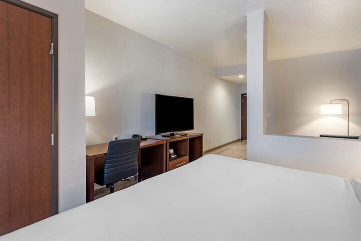 Room 12 of 31
