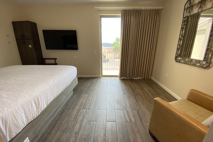 Room 22 of 60