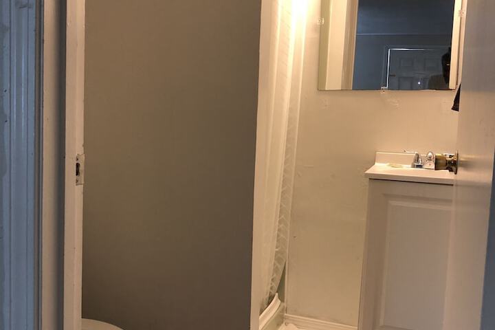 Room 18 of 25