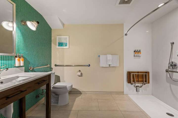 UpValley Inn & Hot Springs Napa Valley an Ascend Collection Hotel