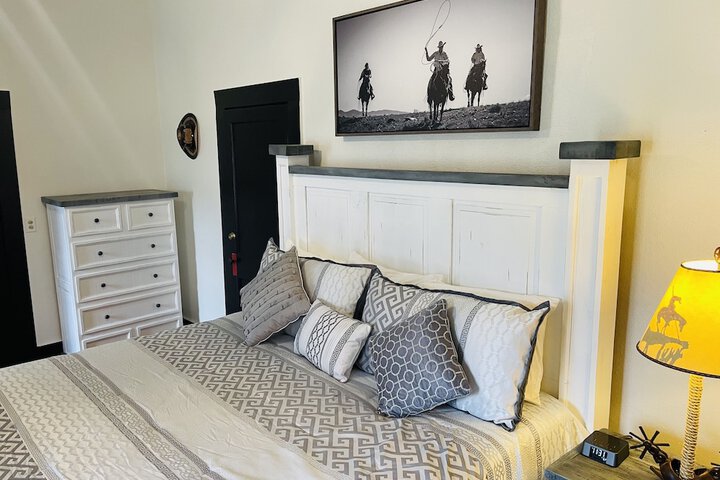 Room 44 of 49