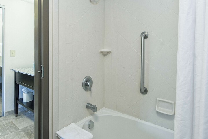 Hampton Inn & Suites Seneca-Clemson Area