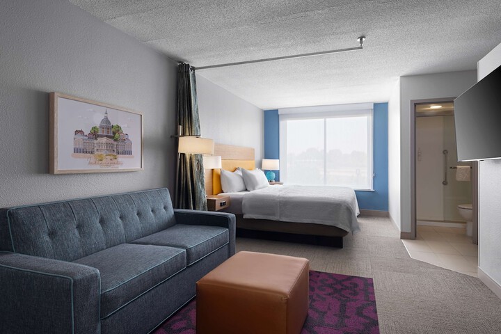 Room 22 of 40