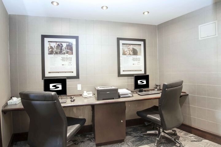 Business Center 62 of 62