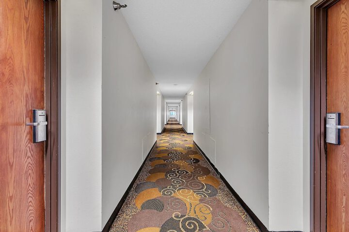 Nisswa Hotel and Suites