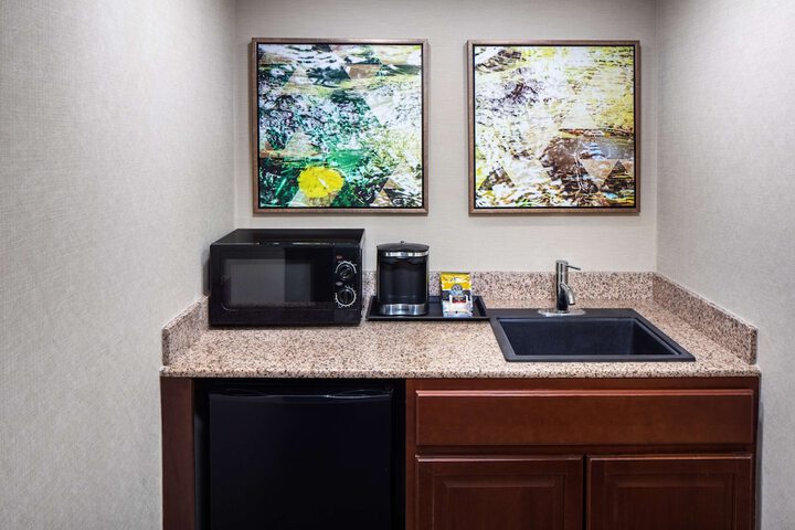 DoubleTree by Hilton Ann Arbor North