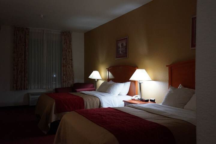 Room 32 of 51