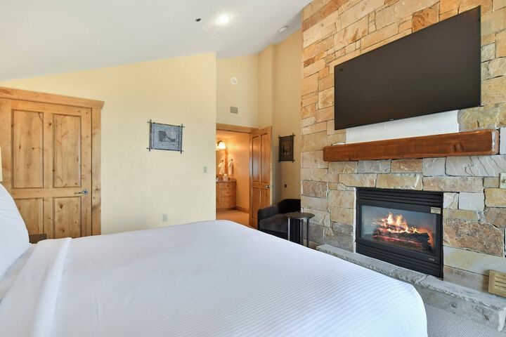 Grand Summit Hotel - Canyons Village a RockResort