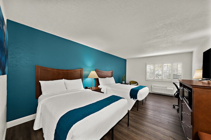Room 48 of 57
