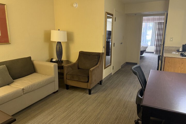 Room 12 of 36