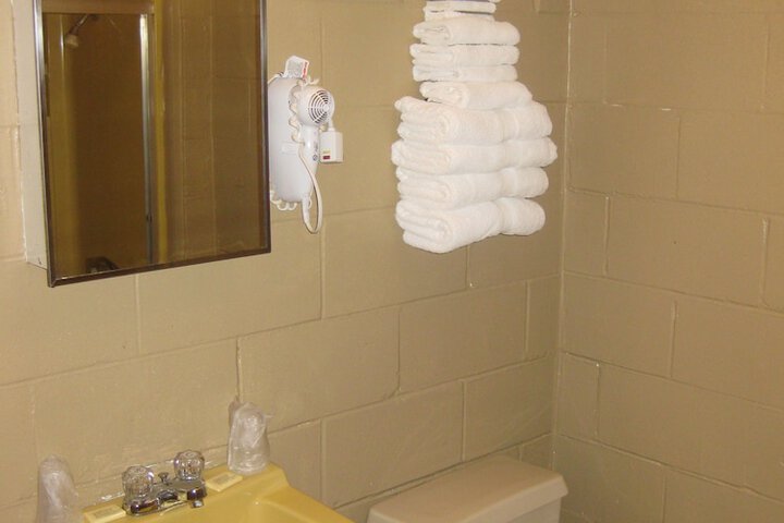 Room 18 of 41