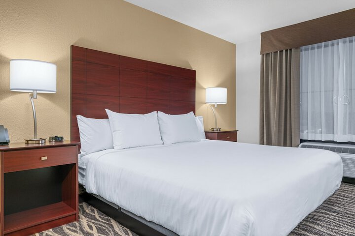 Cobblestone Hotel & Suites - Lynden