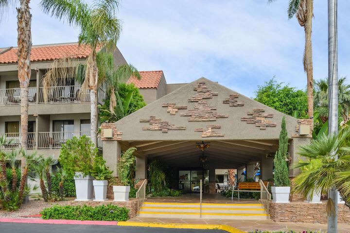 Hotel 7 of 58