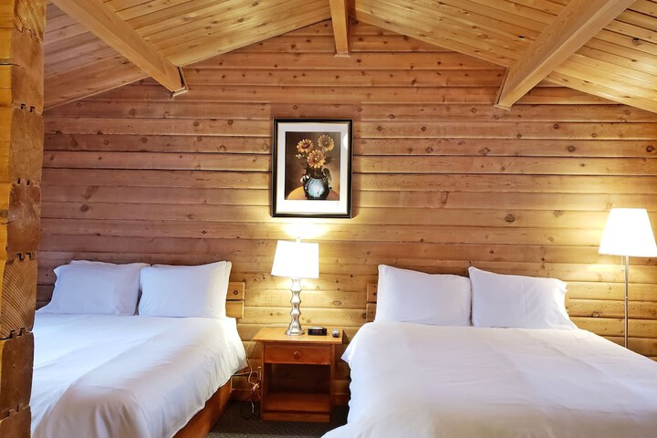 Room 15 of 30