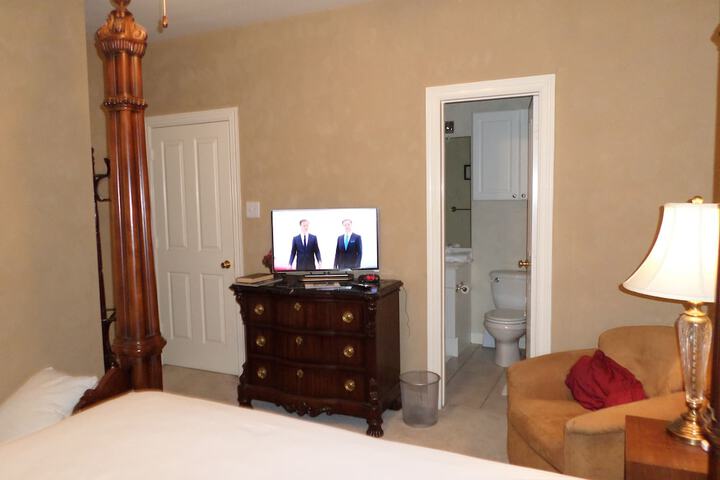 Room 16 of 41