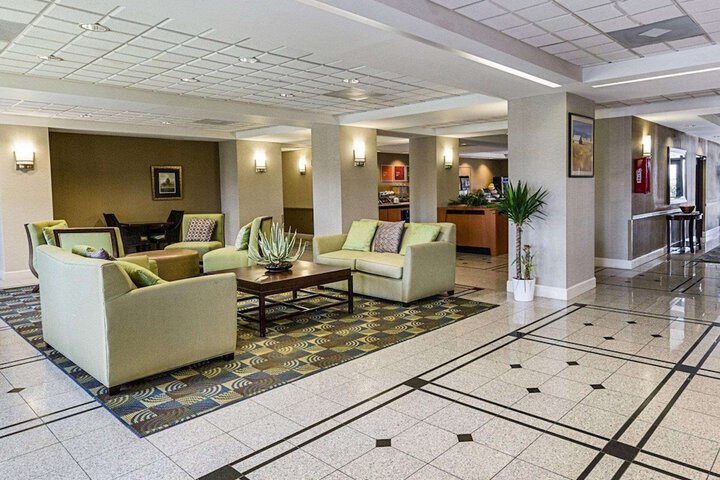 Comfort Inn & Suites Southwest Fwy at Westpark