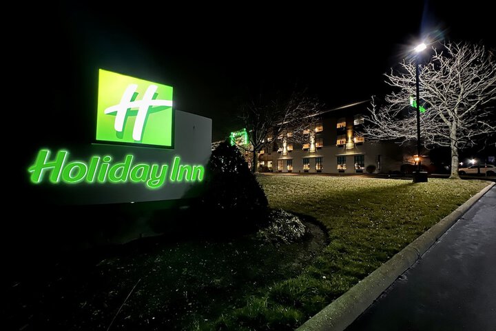 Holiday Inn Cincinnati Liberty Way by IHG