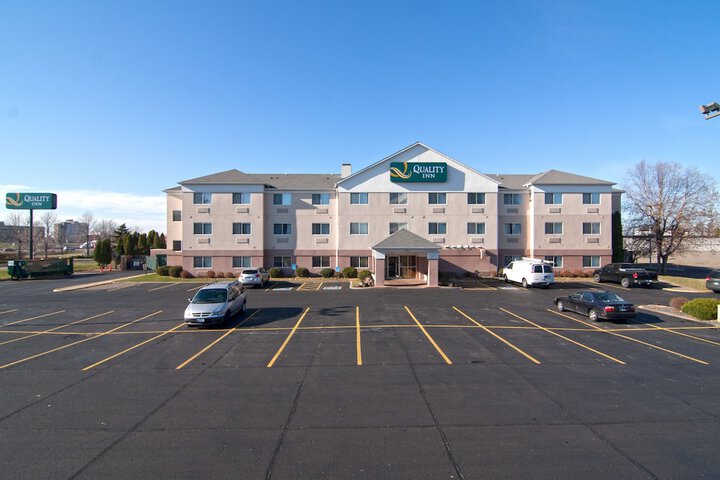 Hotel 1 of 41